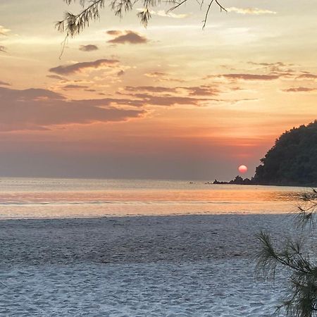 La Ong Lay Otel Koh Phayam Dış mekan fotoğraf