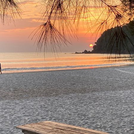 La Ong Lay Otel Koh Phayam Dış mekan fotoğraf