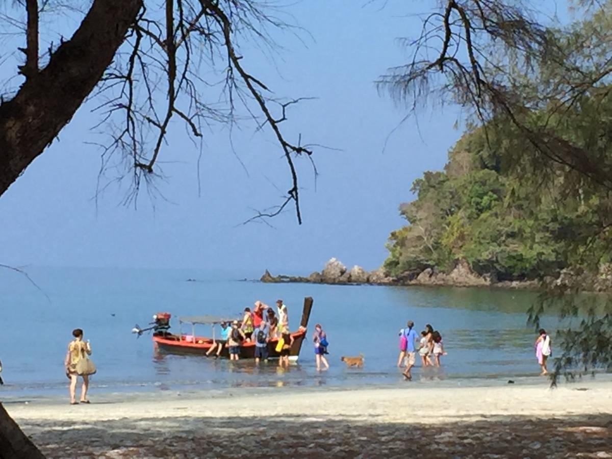 La Ong Lay Otel Koh Phayam Dış mekan fotoğraf