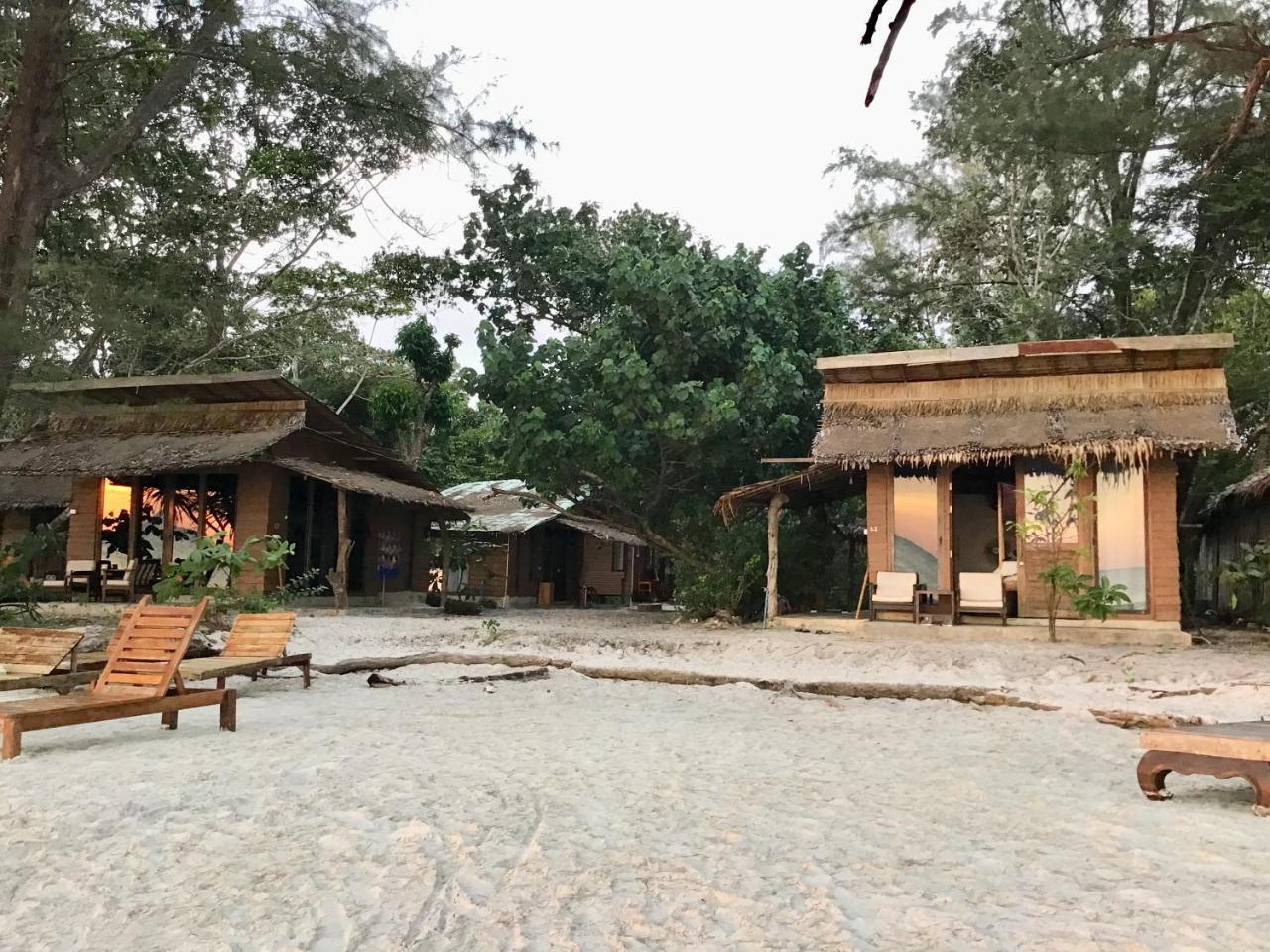 La Ong Lay Otel Koh Phayam Dış mekan fotoğraf